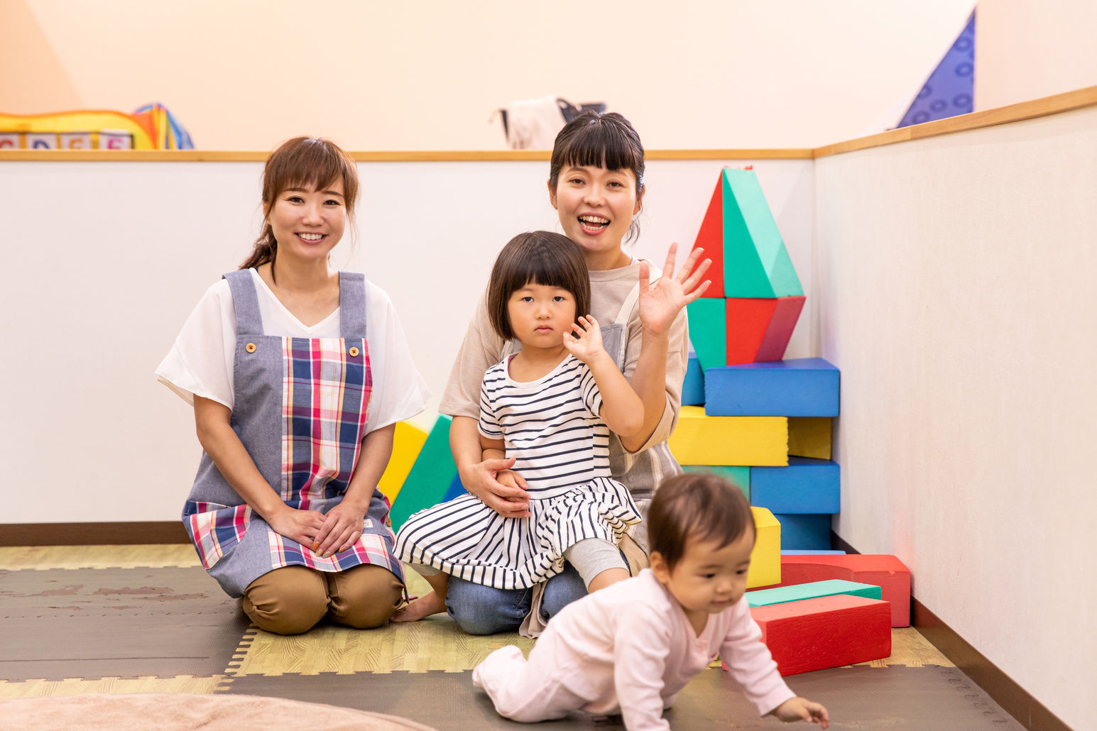 株式会社アップ　　アップの保育園 こども館の契約社員 保育士 保育園求人イメージ